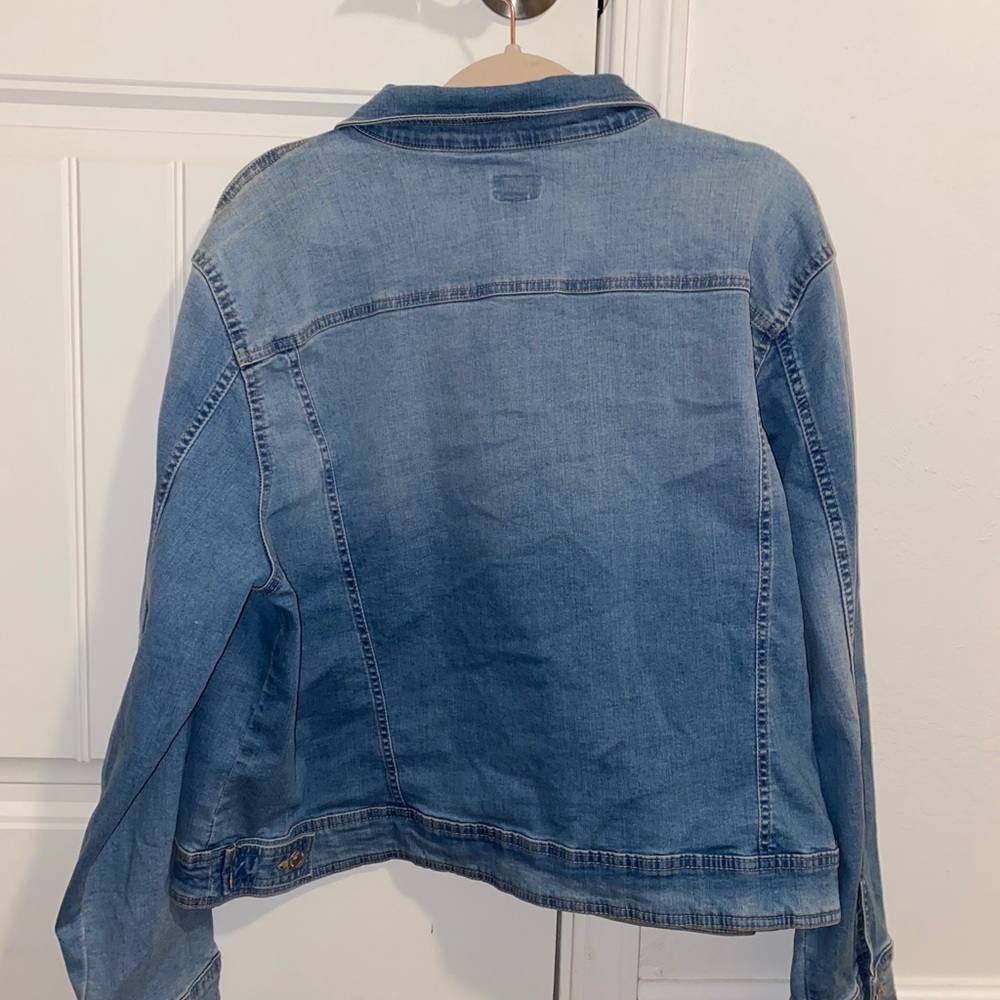 Jean jacket - Picture 2 of 2